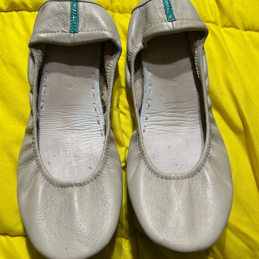 Gray Leather tieks Ballet Flats